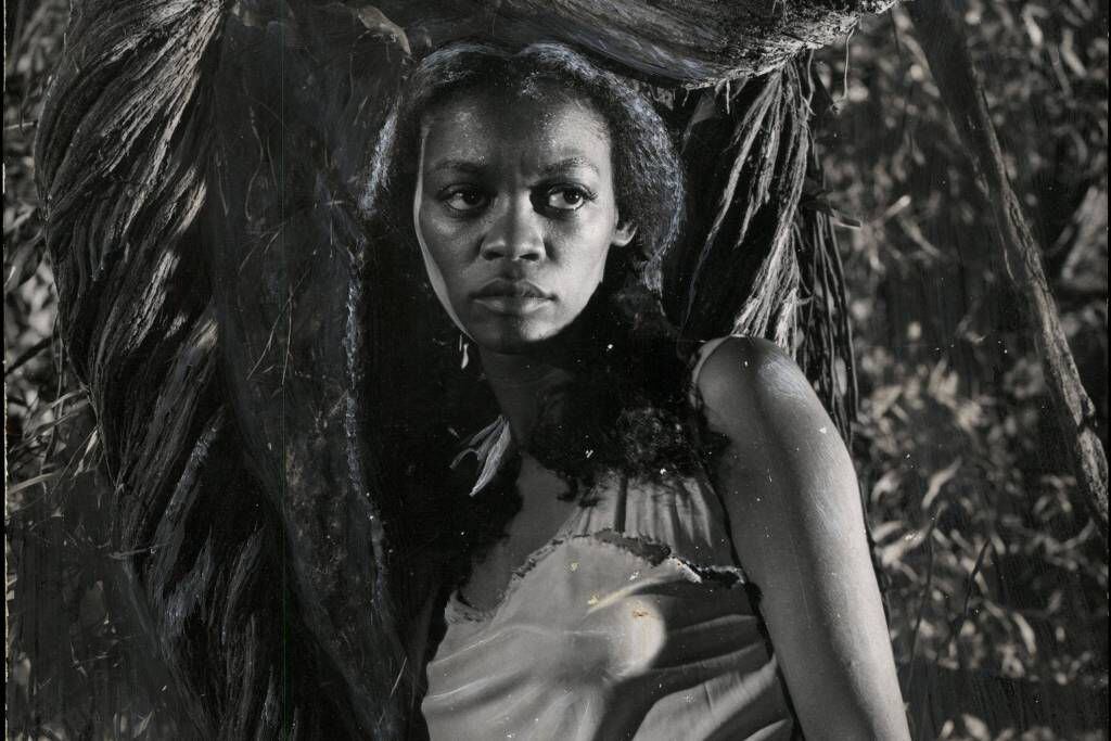 Ruth de Souza em 'Sinhá Moça' (1953), filme pelo qual disputou o Leão de Ouro de melhor atriz coadjuvante.