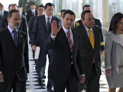 Os integrantes do Pacto pelo México em 2012, quando assinaram o acordo.