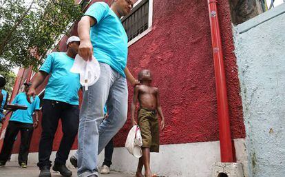 Menores sem documenta&ccedil;&atilde;o nem dinheiro s&atilde;o levados ao Centro de Acolhimento no Rio.