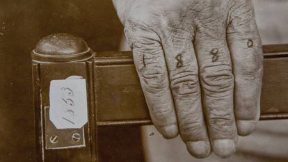 Imagem do acervo de tatuagens do Museu Penitenciário Paulista.