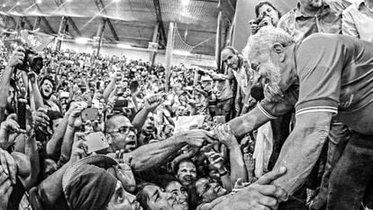 Lula em ato do Sindicato dos Bancários no dia 4 de março.