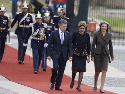 Santos, Rousseff e a primeira-dama da Colômbia, na sexta-feira.