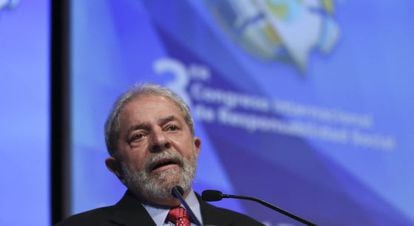 Lula durante evento em Buenos Aires.