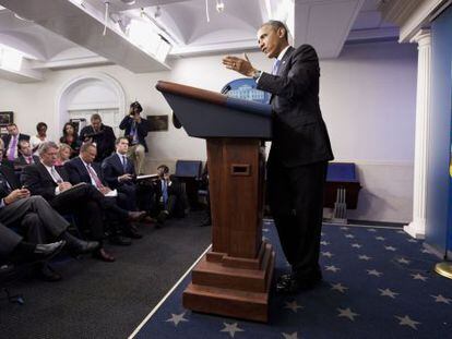 Obama se explica aos jornalistas pelo caso dos veteranos.