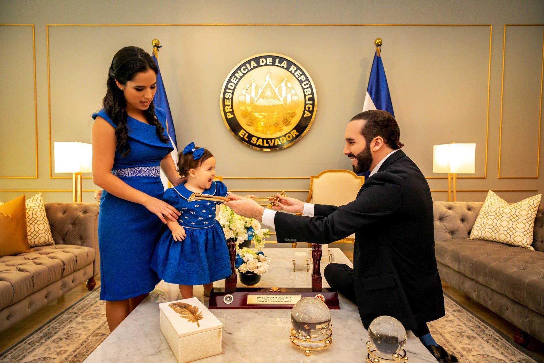 O presidente com sua mulher e sua filha. 