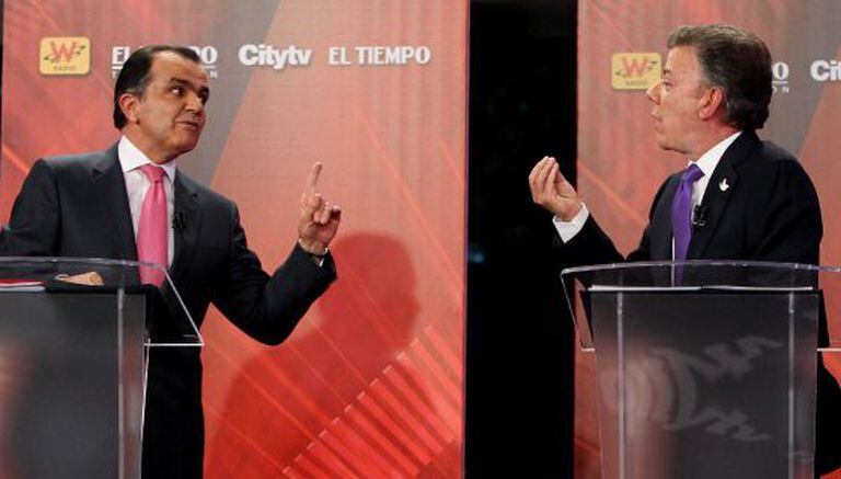 Zuluaga e Santos, em um momento do debate.