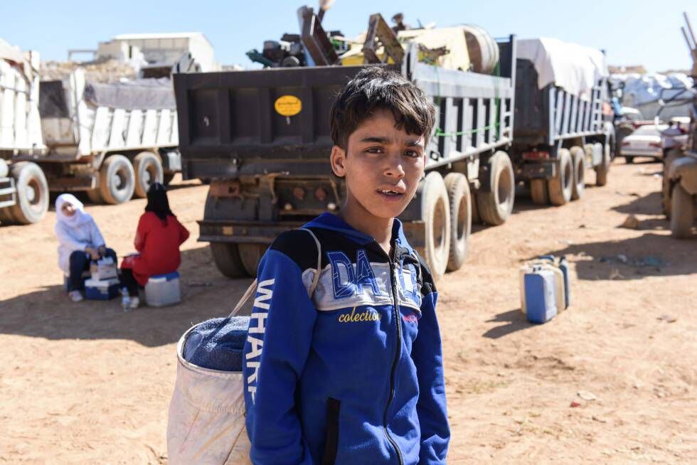 Hasan Bouzeid, de 12 anos, tenta voltar à Síria para reencontrar sua mãe, depois de passar seis anos como refugiado no Líbano.