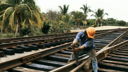 Obras ferroviária no México.