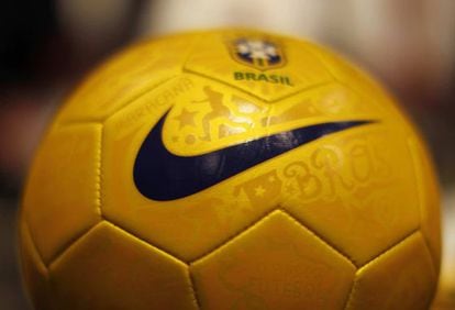 Bola do Brasil fabricada pela Nike.