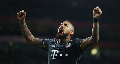Vidal marcou duas vezes na goleada bávara.