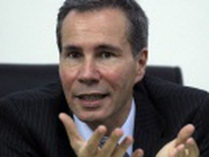 Alberto Nisman denunciou a presidenta da Argentina por “fabricar a inocência” dos terroristas que provocaram a morte de 85 pessoas em instituição judaica de Buenos Aires há 20 anos