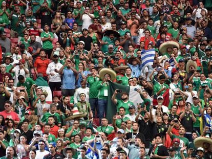 A torcida mexicana durante um jogo da Copa América