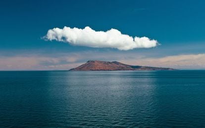 Vista da ilha Amantani, na parte peruana do lago Titicaca.