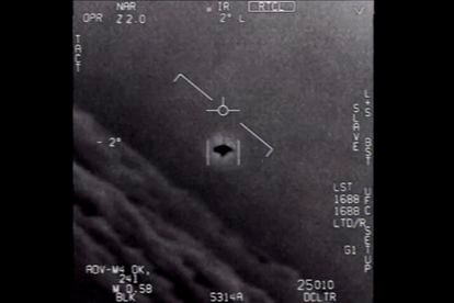 Captura de um dos vídeos divulgados pelo Pentágono em 27 de abril de 2020 em que podem ser vistos “fenômenos aéreos não identificados”. 