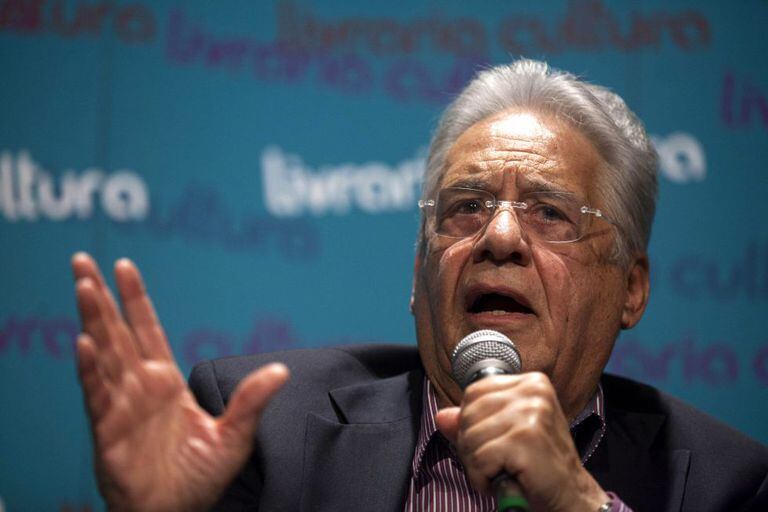 Fernando Henrique lança livro em setembro de 2015.