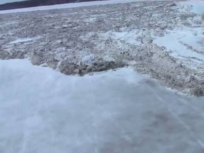 Na imagem, o avanço rápido de uma geleira em Saskatchewan (Canadá).