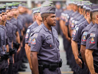 Formatura de soldados da Polícia Militar de São Paulo.