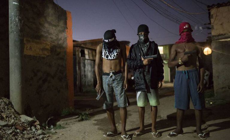 Jovens traficantes.