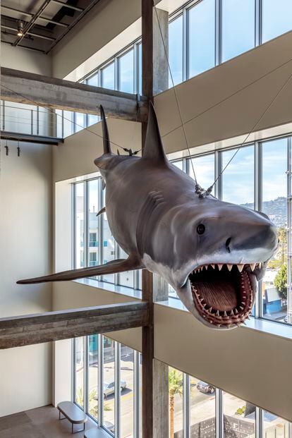 O peixe-robô de ‘Tubarão’, doado por Steven Spielberg.