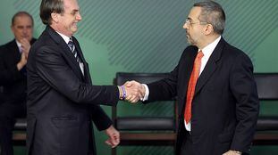 Bolsonaro e o ministro da Educação, Abraham Weintraub.
