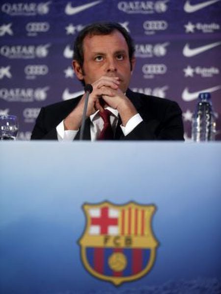 Sandro Rosell, em coletiva de imprensa.