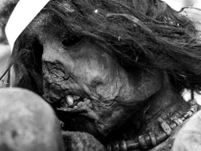 Múmia do menino inca sacrificado em 1500.