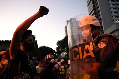 Protestos antirracistas em prol da democracia em São Paulo no dia 7 de junho.