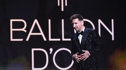 Lionel Messi se prepara para receber sua sétima Bola de Ouro.