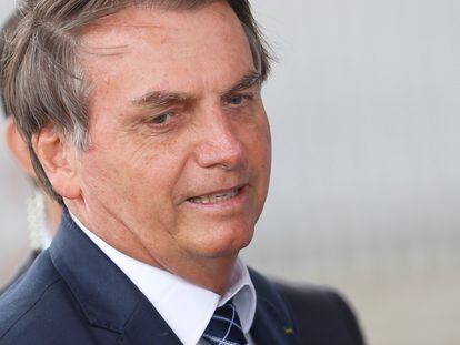 Bolsonaro deixa Palácio do Planalto.