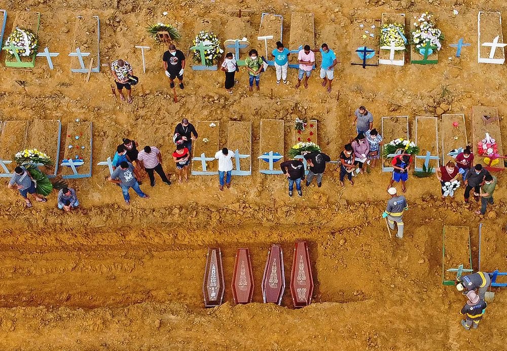 Encaremos as valas comuns de frente para resgatar os elos que a nossa história nos negou