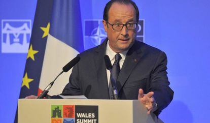 Hollande, na cúpula da OTAN em Gales.
