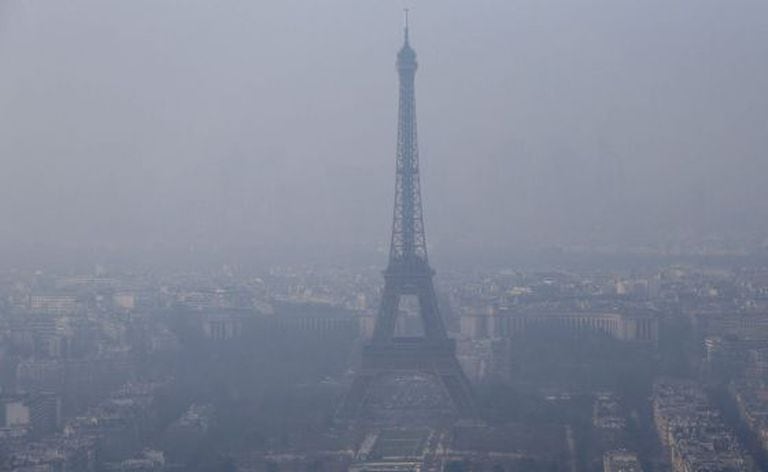 Vista da Torre Eiffel, em 18 de março.