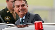 O presidente Bolsonaro na semana passada sai de sua residência em Brasília.