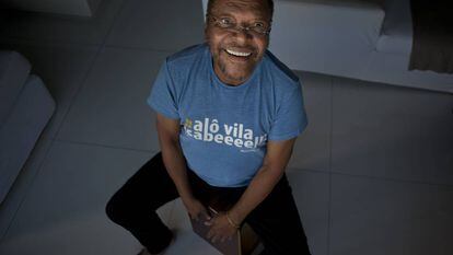 Martinho da Vila, em seu apartamento na Barra da Tijuca