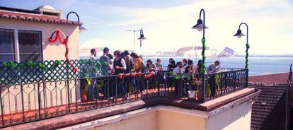 Terraço da Cantina das Freiras, um antigo refeitório de freiras em Lisboa.