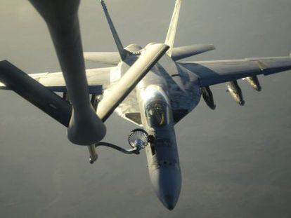 Avião de combate F-18E Super Hornets.