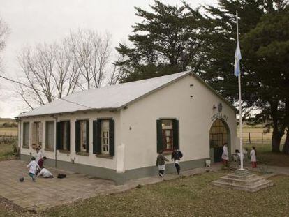Uma escola rural na província de Buenos Aires.