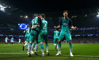 Llorente marcou o gol que deu a classificação ao Tottenham.