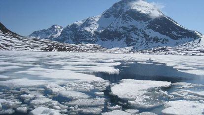 O degelo no Ártico é um dos efeitos visíveis da mudança climática.