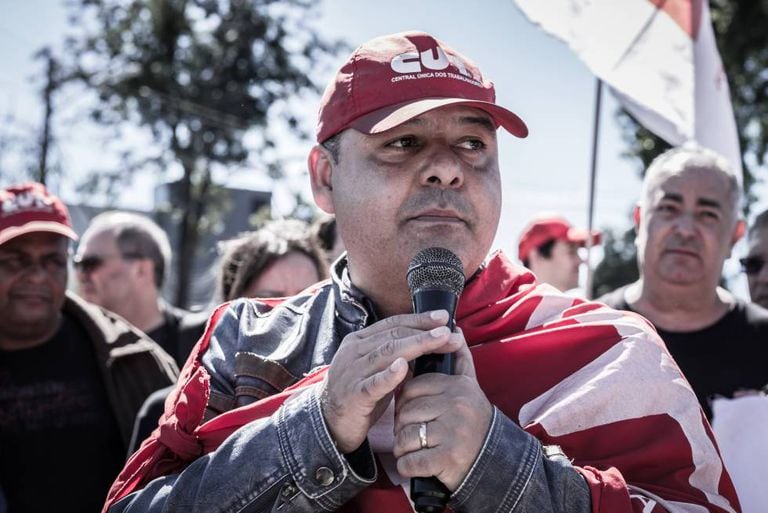 Vagner Freitas, em um ato pelo 1º de Maio em Curitiba.