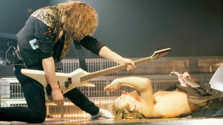 A banda inglesa Def Leppard tem leite de amêndoas entre suas exigências para o Rock In Rio.