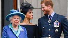 A rainha Elizabeth ||, Meghan Markle e o príncipe Harry, em julho do ano passado.