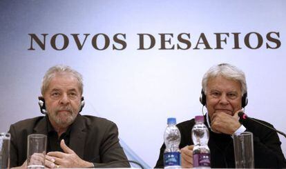 Lula e Felipe Gonz&aacute;lez, em S&atilde;o Paulo.