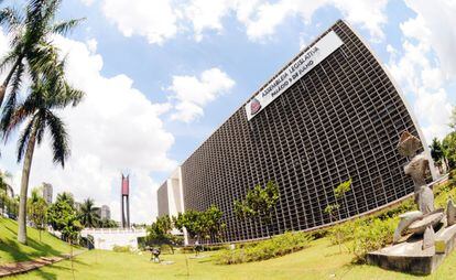 A Assembleia Legislativa de São Paulo.