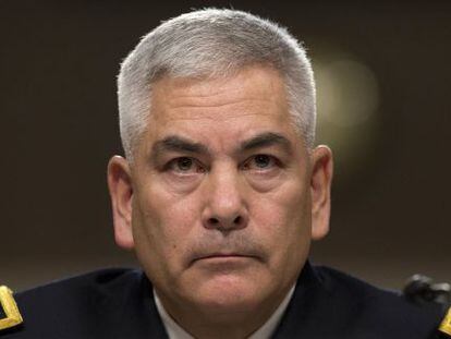 O comandante norte-americano no Afeganistão, general John Campbell.