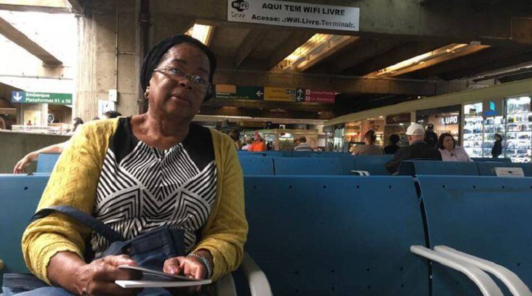 "Não tem cabimento. Quem está propondo isso?", perguntou a professora Rosa Almeida.