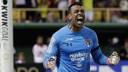Sidão, o herói do São Paulo na disputa de pênaltis.
